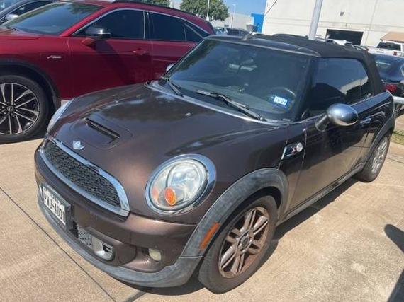 MINI COOPER CONVERTIBLE 2011 WMWZP3C53BT249516 image